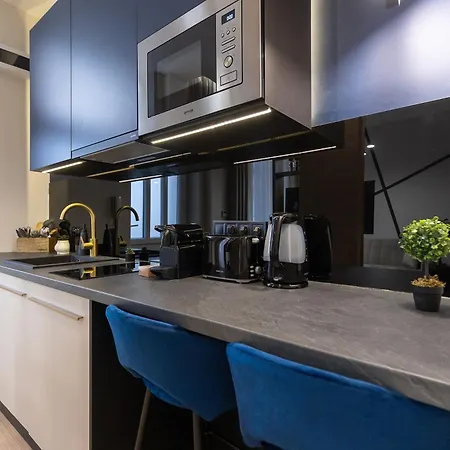 Kobi Luxury 1.