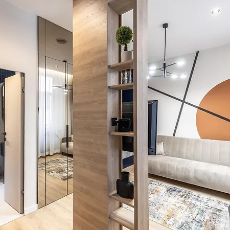 Kobi Luxury 1.